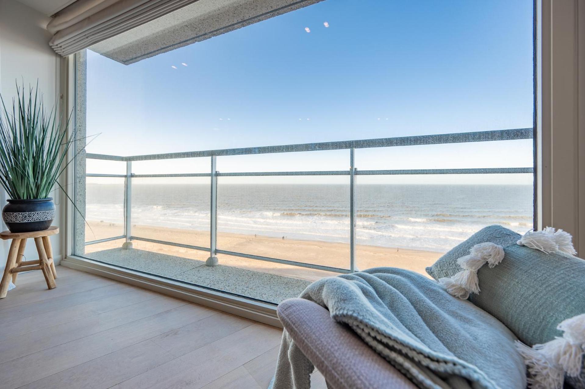 7E Verdiep Appartement Op De Zeedijk In Knokke Voor Max 6 Personen Exterior photo